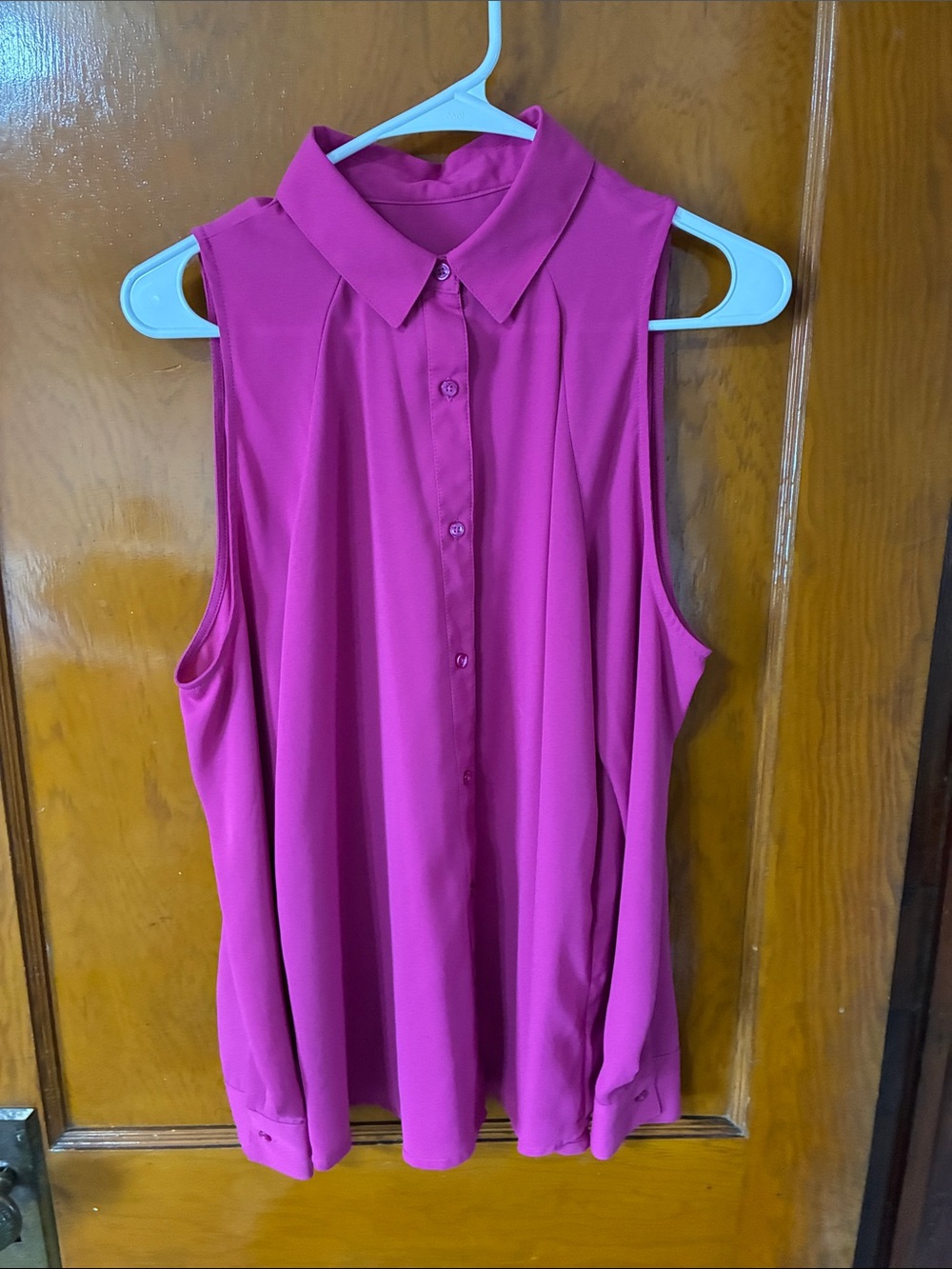❤️ 2/$10 - Banana Republic Sleeveless Cold Shoulder Button-Front Blouse, Fuchsia